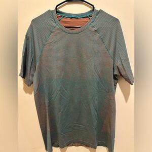 Lululemon Metal Vent - L - solar orange/maldives green